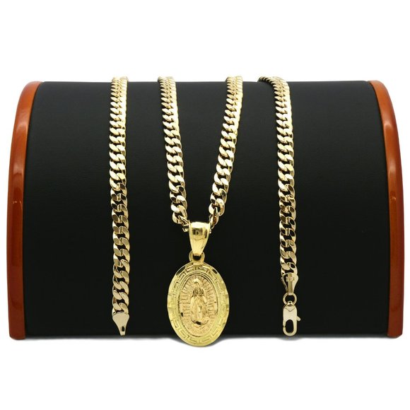 18k Gold Oval 24" Cuban Chain + Pendant